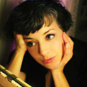 Kelly Hogan