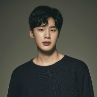 김동희
