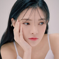 러비 (LOVEY)