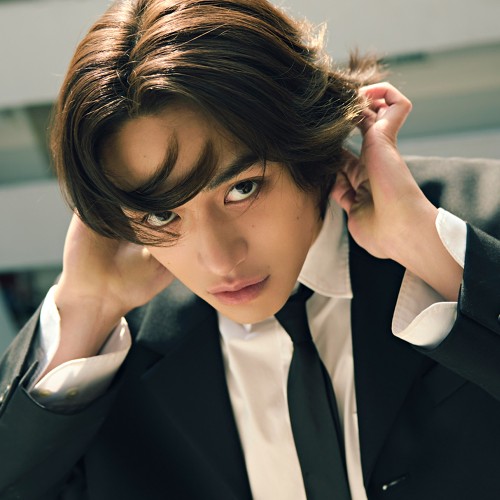 아티스트 채널>멜론 루카스 (LUCAS)