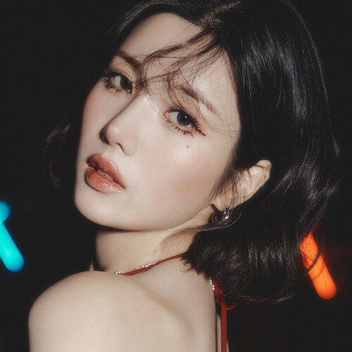 권은비 프로필