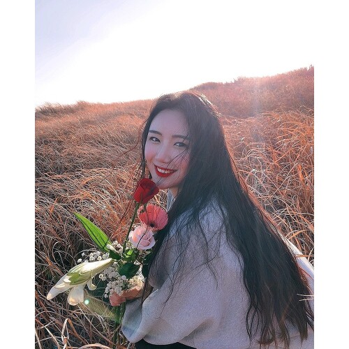 LAYN (래인)- 아티스트채널 | Melon LAYN (래인)
