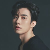 손우현