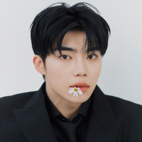 박건욱