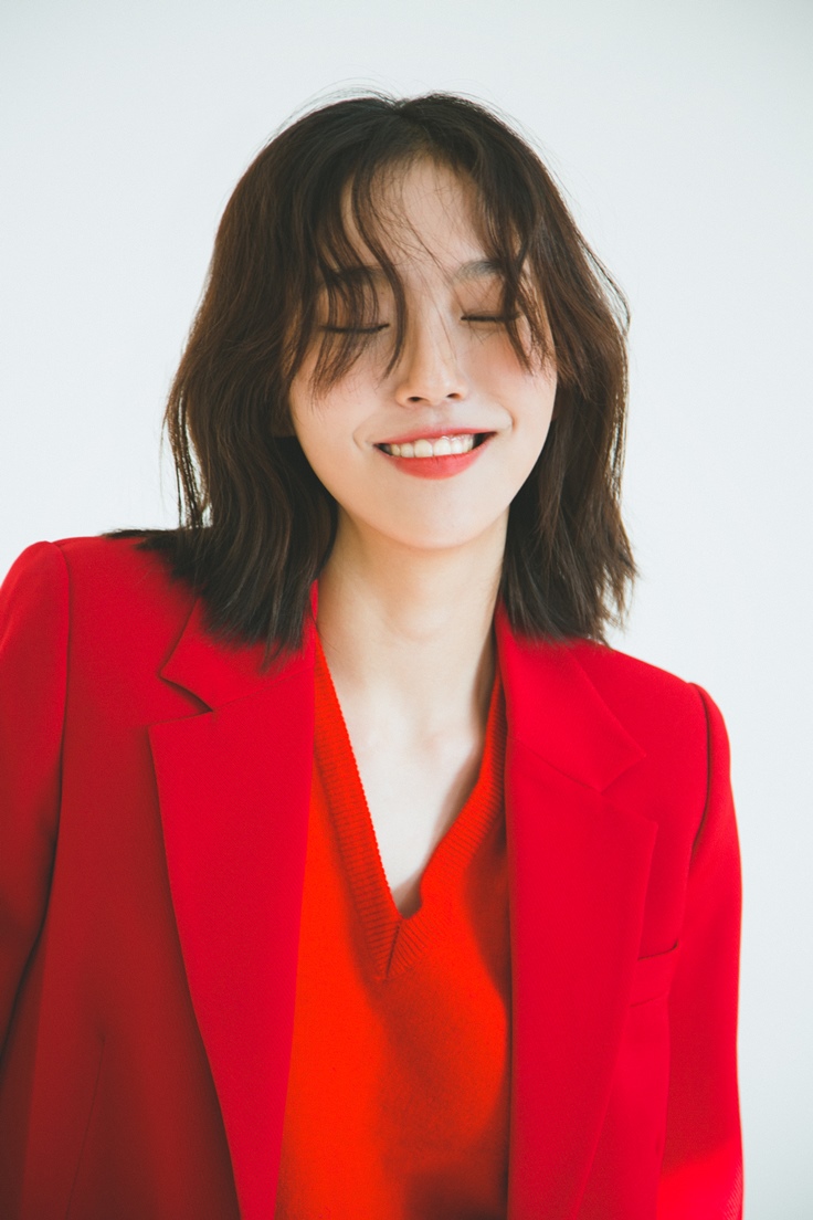 멜론매거진>멜론 신예 싱어송라이터 민수 [섬] 발매 인터뷰