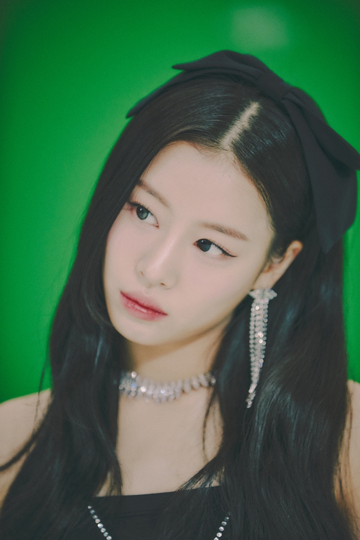 멜론매거진>멜론 시작을 마주한 소녀들의 다채로운 감정, FIFTY FIFTY [The Beginning: Cupid]