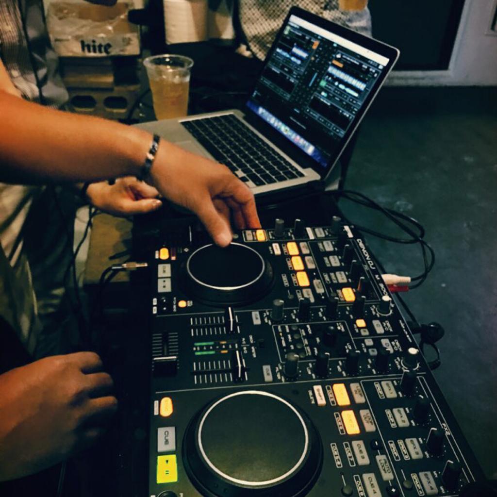 DJ플레이리스트 정보>멜론 라운지바 음악