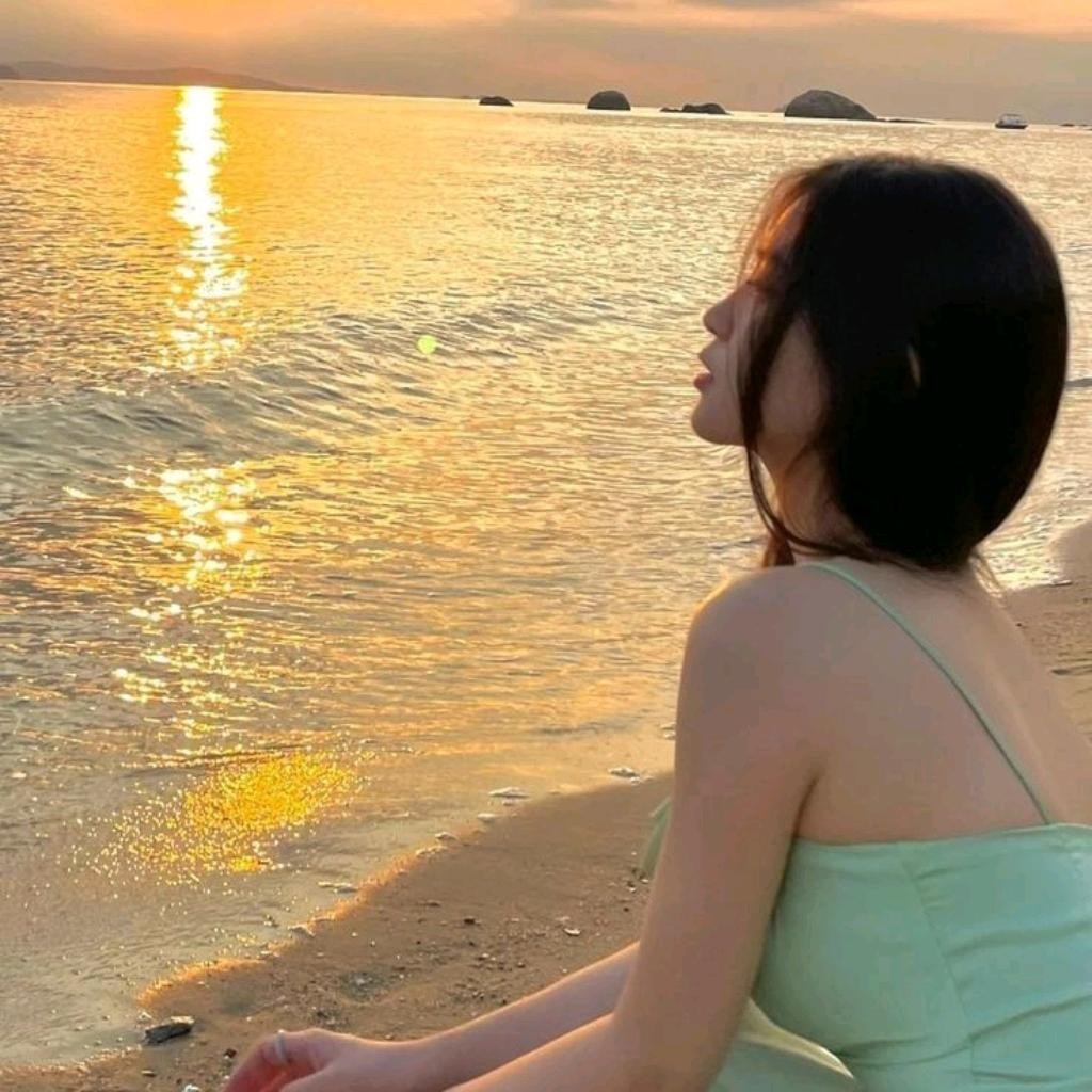 DJ플레이리스트 정보>멜론 사랑이 시작되는 순간, 달달한 향기가 나는 듯이 설레는 POP